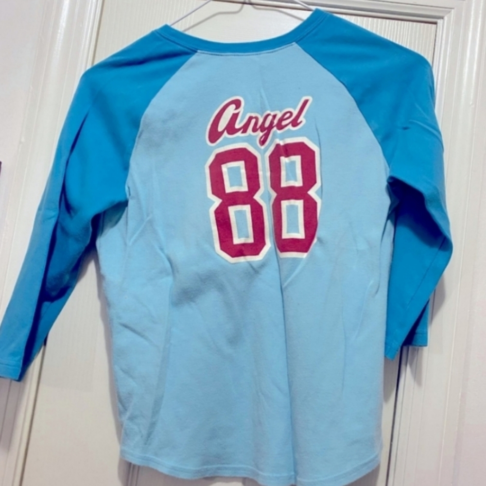Beautiful Abercrombie & Fitch Angel Two-Tone Blue Raglan Tee